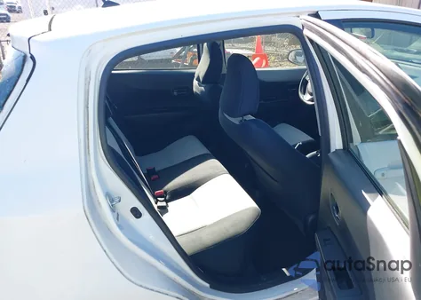 2012 Toyota Yaris Le z USA, uszkodzony, nr VIN JTDKTUD35CD525726